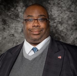 Meet your Posher, Frederick